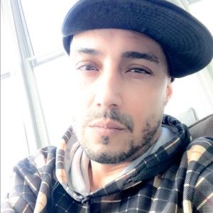 Meet your Posher, Jeffrey